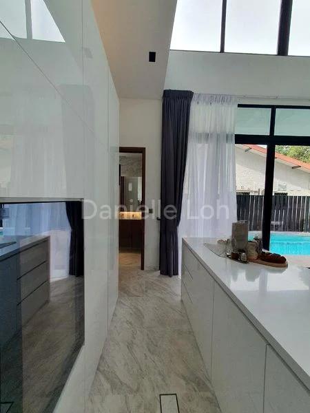 7 Bed Semi-Detached House (Landed) for Sale in  Changi North Crescent - Image 2